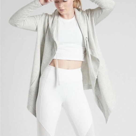 Athleta Sweaters - Athleta Vista Wrap Light Gray hooded Cardigan - missing string XS